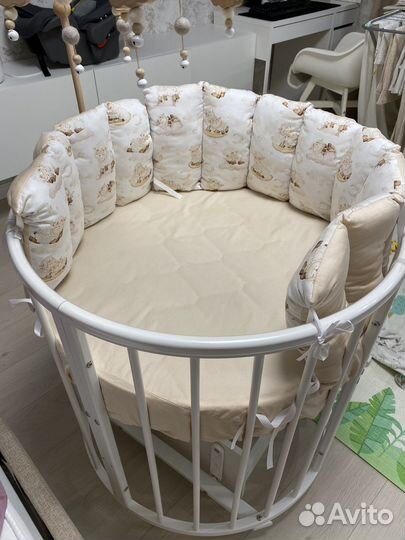 Детская кроватка трансформер с маятником