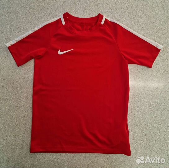 Одежда спортивная детская, на 6-8 лет