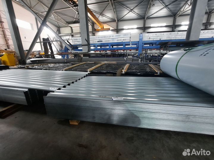 Профлист оцинкованный окрашенный нс-35 0,7х1000