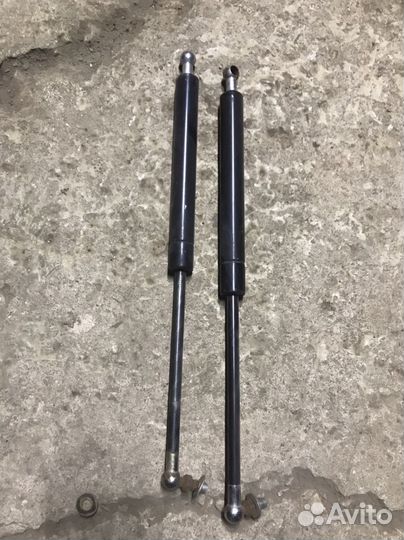 Амортизатор багажника Great Wall Hover H2 H3 H5