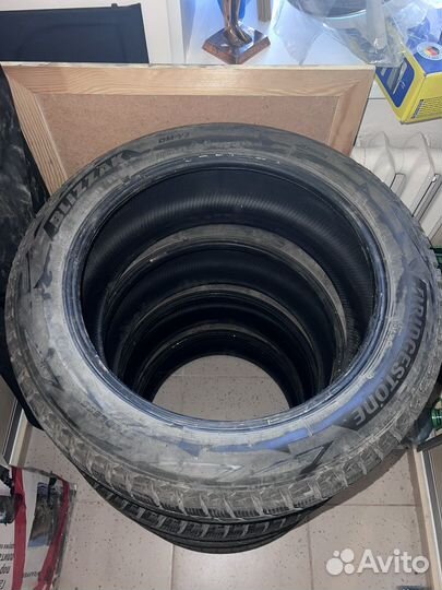 Bridgestone Blizzak DM-V2 225/55 R19