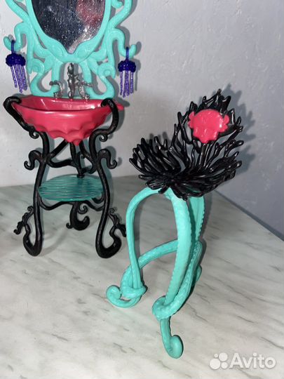 Monster High мебель