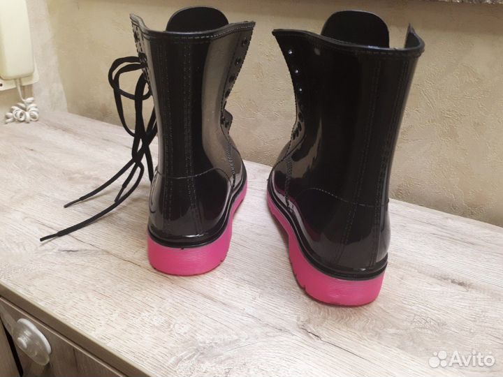 Ботинки резиновые