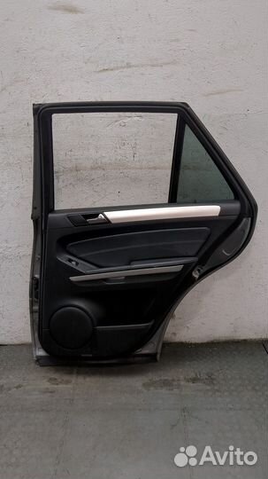 Дверь боковая правая задняя Mercedes ML W164, 2010