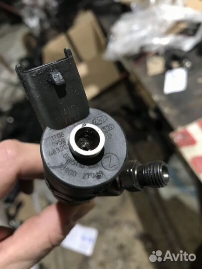 Форсунка дизельная электрическая Hyundai Santa Fe