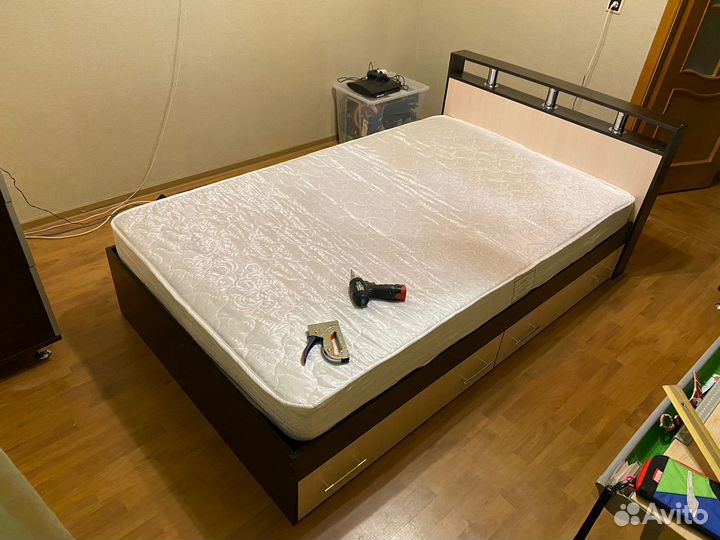 Кровать полуторка