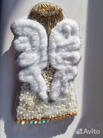 Брошь ручной работы