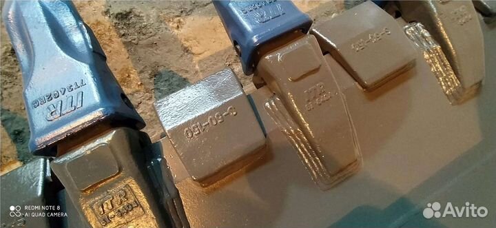 Ковш скальный усиленный V-1,4 для hitachi ZX-330