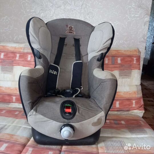 Детское автокресло Bebi confort iseos isofix