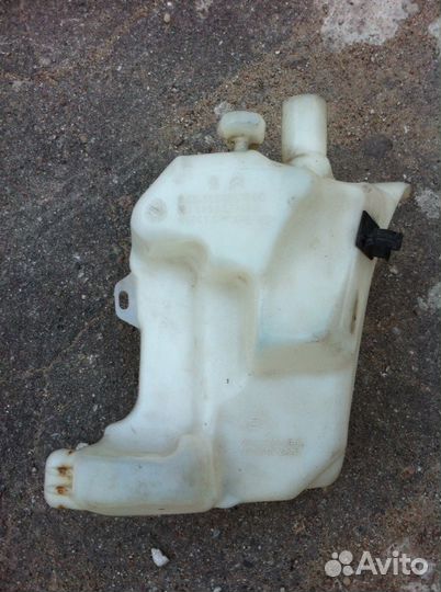 Бачок стеклоомывателя Citroen C4 Picasso