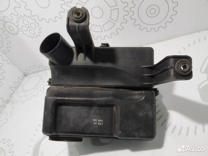 Корпус воздушного фильтра Kia Picanto 1.1 I 2004