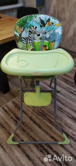 Детский стульчик для кормления