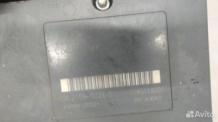 Блок абс, насос Nissan Pathfinder, 2008