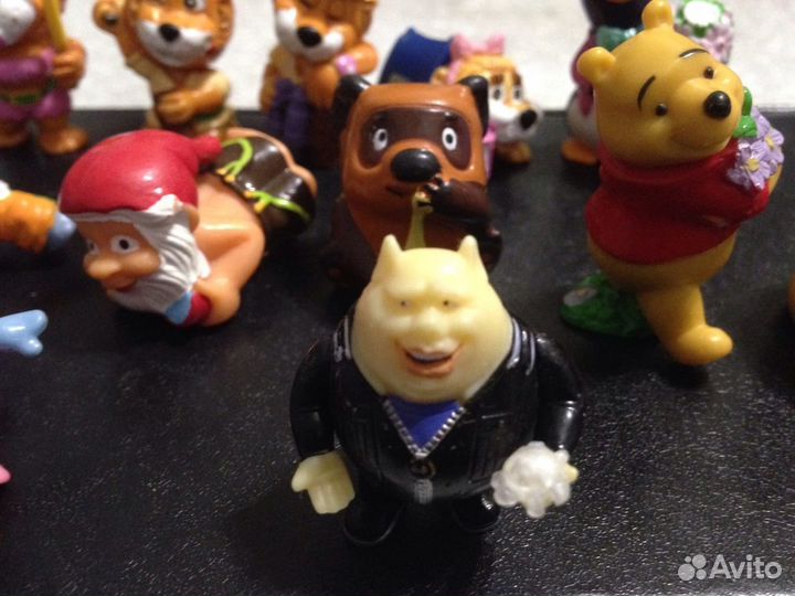 Фигурки из шоколадного яйца Kinder surprise