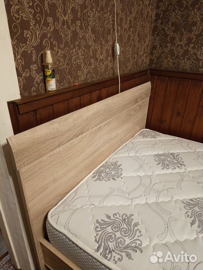 Кровать с матрасом 120х200 бу