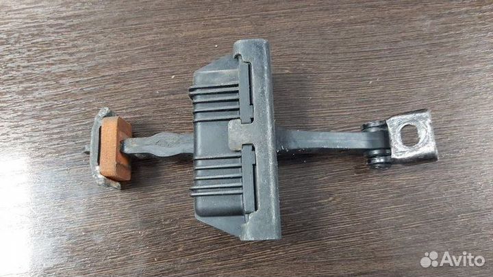 Ограничитель двери передний правый Bmw X6M E71