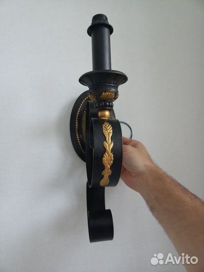 Настенный светильник бра