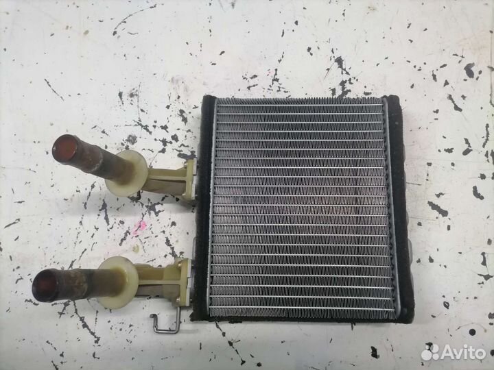 Радиатор печки Nissan bluebird 14