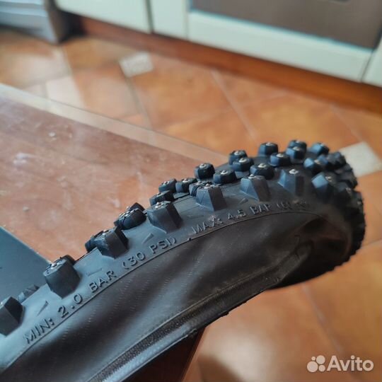 Шиповка Schwalbe Ice Spiker Pro EVO TLR 26х2.1