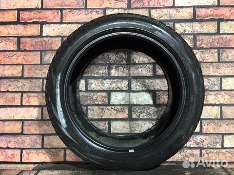 Yokohama Advan Sport V107F 245/45 R18