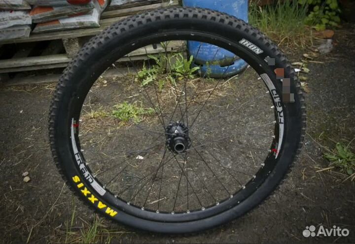 Шина для велосипеда новая maxxis ikon26/29*2.20