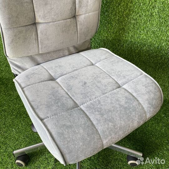 Кресло офисное