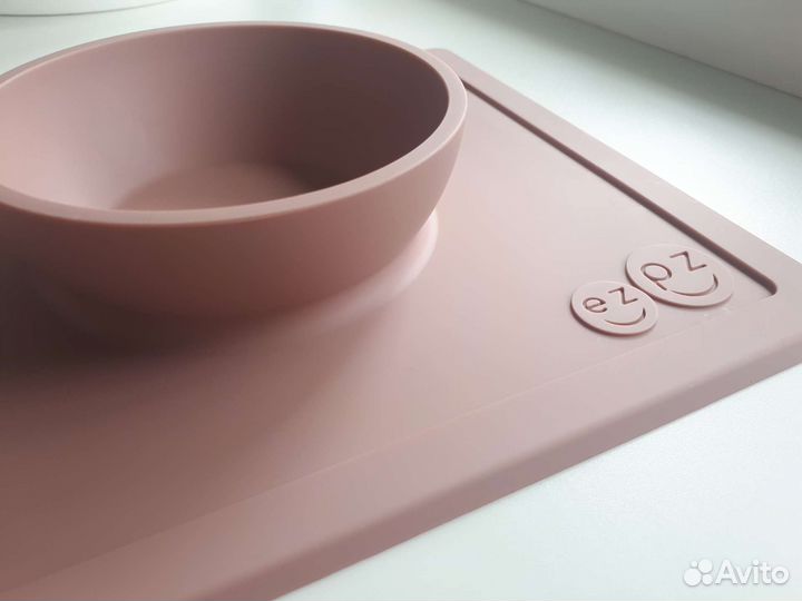 Детская тарелка на присоске ezpz