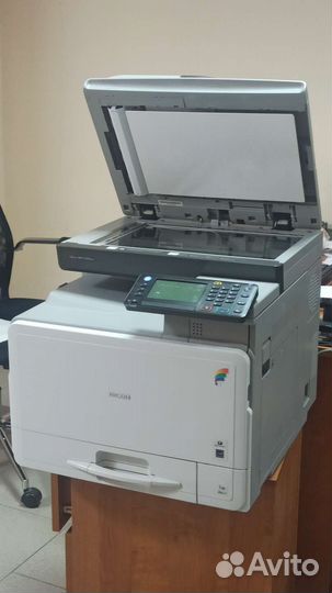 Мфу лазерный цветной ricoh Aficio MP C305SPF