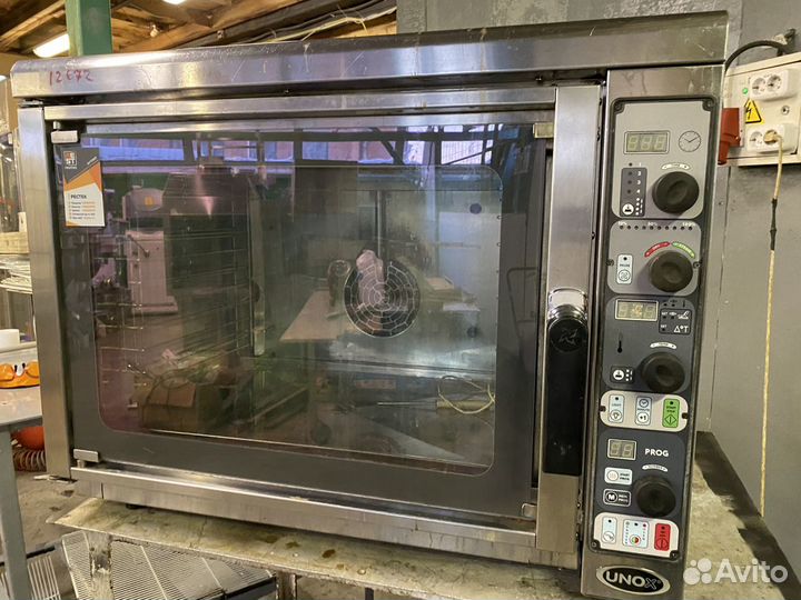 Пароконвектомат Unox XVC 303 G б.у