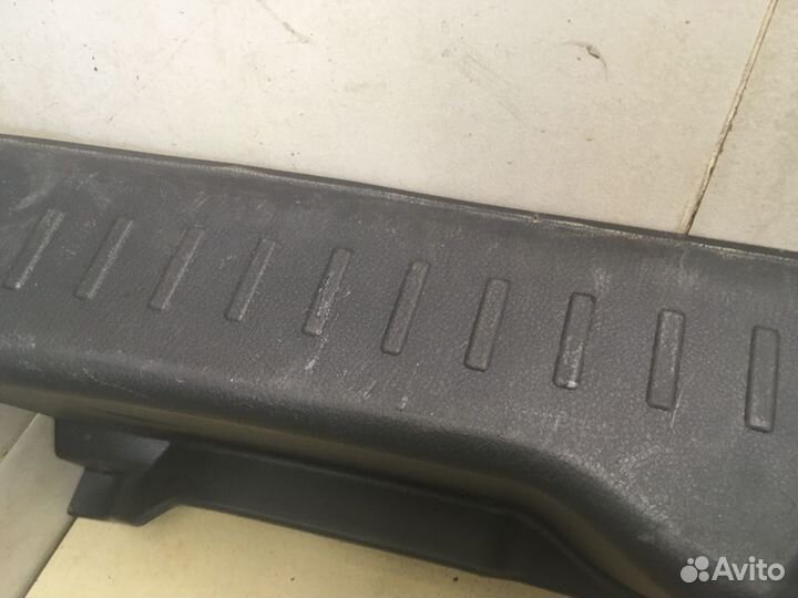 Обшивка багажника emgrand X7 2013