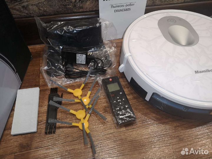 Пылесос-робот Mamibot с камерой и влажной уборкой