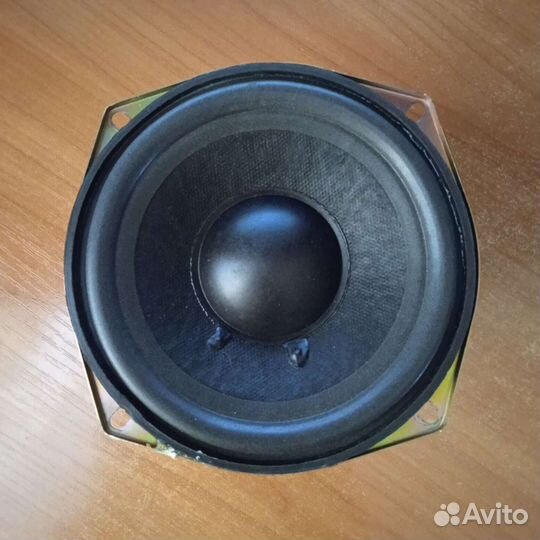 Сабвуферный динамик Microlab