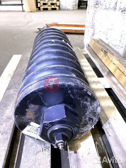 Натяжитель гусеницы Hyundai R520LC-9S 81NB-15011BG