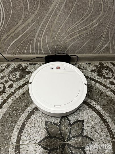 Робот пылесос новый