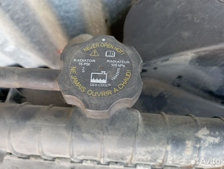 Радиатор Chevrolet trailblazer 4.2 LL8 15196385