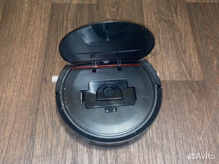 Робот пылесос