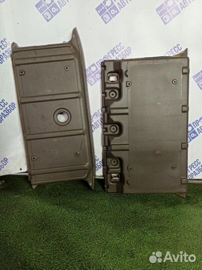 Ящик для инструментов Mitsubishi Pajero Sport