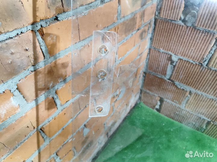 Оргстекло заднее Nissan Patrol K160