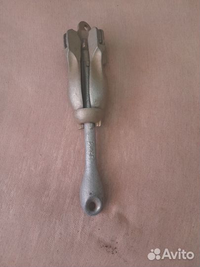 Якорь- кошка