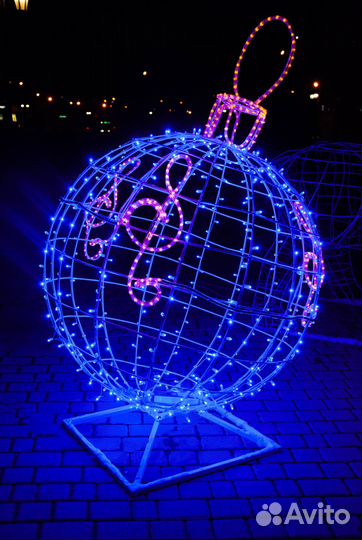 Новогодний кованый шар