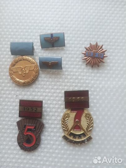 Знаки гдр разные, отличники и другие