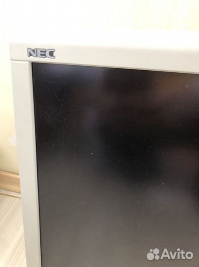 Поодам монитор