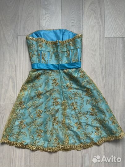 Вечернее платье