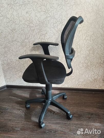 Компьютерное кресло