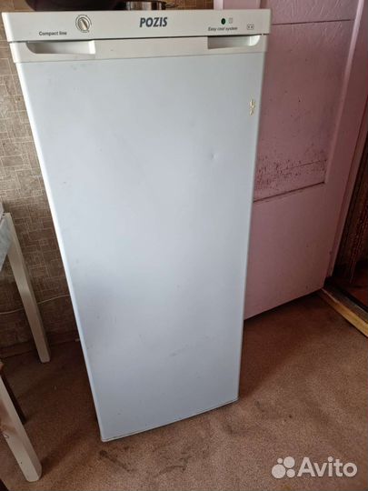 Холодильник бу pozis