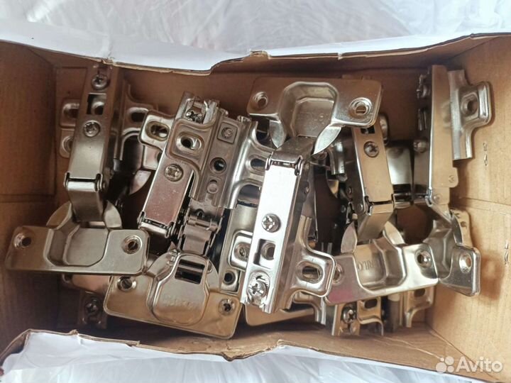 Петли мебельные