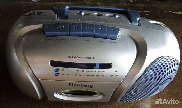 Радиоприемник Кассетник Elenberg RCR-2001