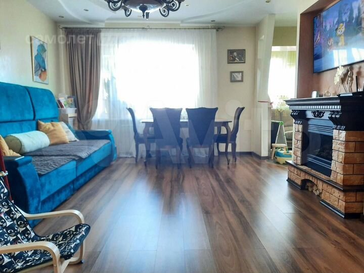 4-к. квартира, 99 м², 8/9 эт.