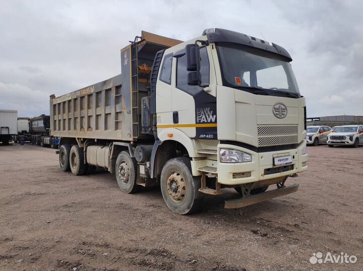 FAW J6 CA3310P66K24T4E5, 2022