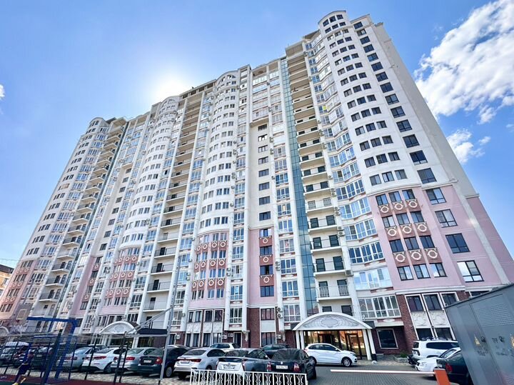 2-к. квартира, 72 м², 14/21 эт.